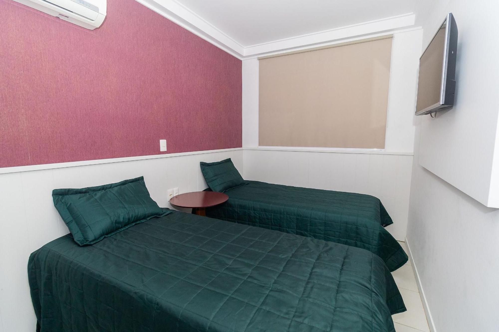 Cardeal 206B - Aconchegante Apartamento Na Praia De Bombas - 2 Dormitorios 5 Pessoas - Бомбиняс Екстериор снимка
